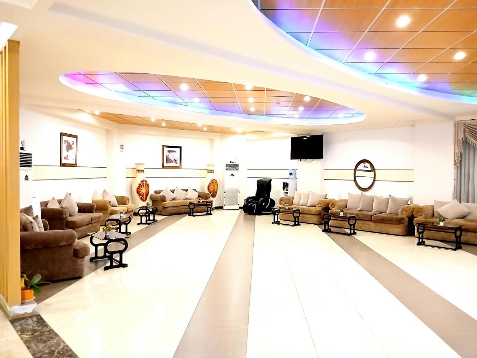 Alhamra Plaza Apartment *