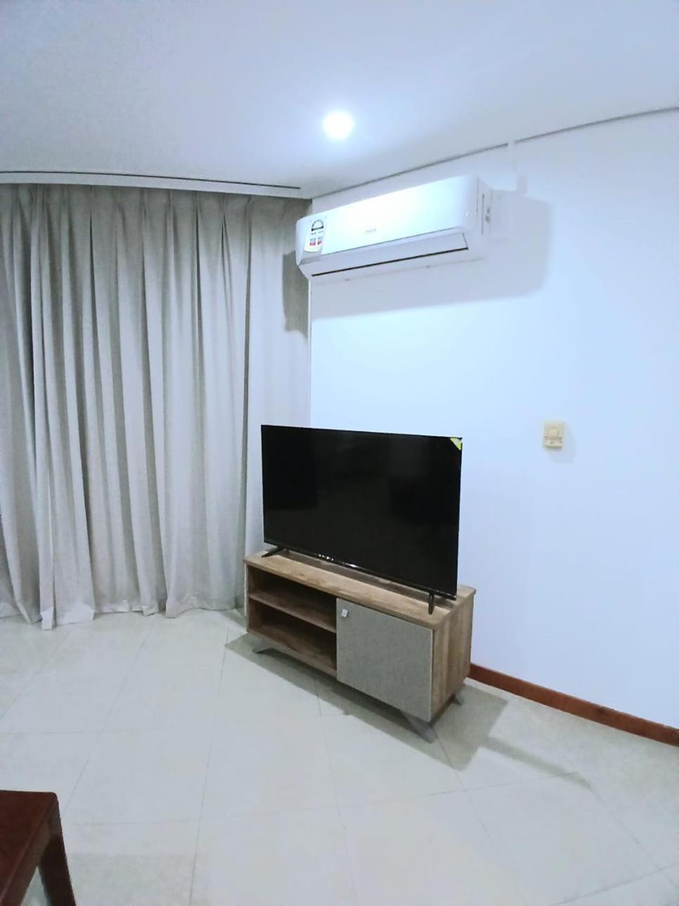 Alhamra Plaza Apartment